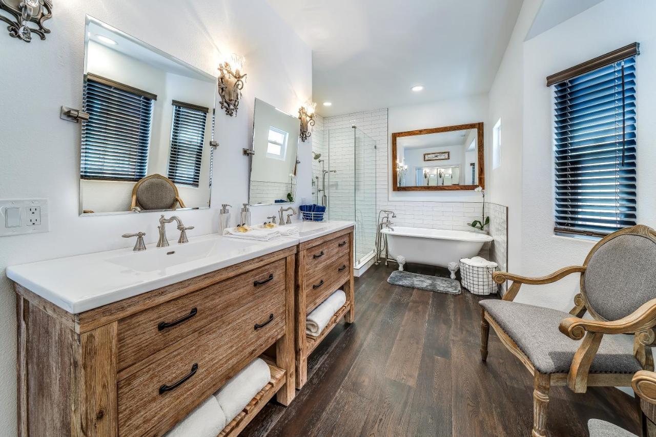 The White House With Spa, Bikes And Steps To The Beach And Down Town Main Street Shops And Dining Χάντινγκτον Μπιτς Εξωτερικό φωτογραφία